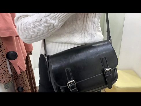 ❤️ Публічна мастурбація молодої сучки FeralBerry фалоімітатором у примірочній ️❌ Просто порно у нас uk.milf300com.ru ❌